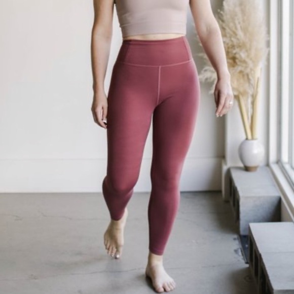 NWT Girlfriend Collective Float High Rise Leggings 7/8 in Fig - Picture 1 of 9